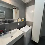 Fatranska,parking Free ,air Condition 아파트
