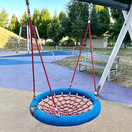 Fatranska,parking Free ,air Condition Apartmán