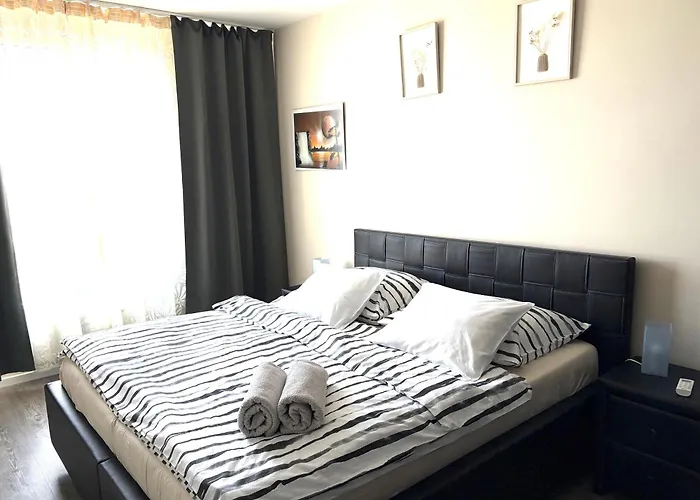 Fatranska,parking Free ,air Condition Apartmán *